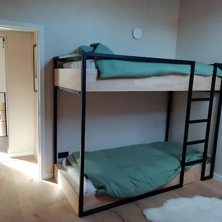 Luxury Eco With Large Garden And Lots Of Light בית נופש