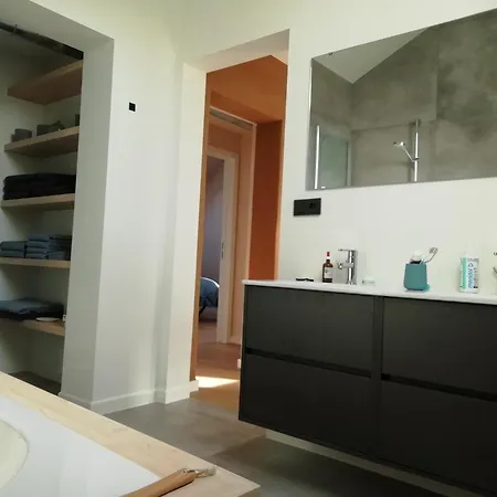 Luxury Eco With Large Garden And Lots Of Light בית נופש *